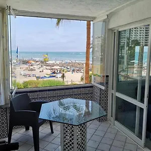  Apartamento Beachfront Puerto Marina Sunrise